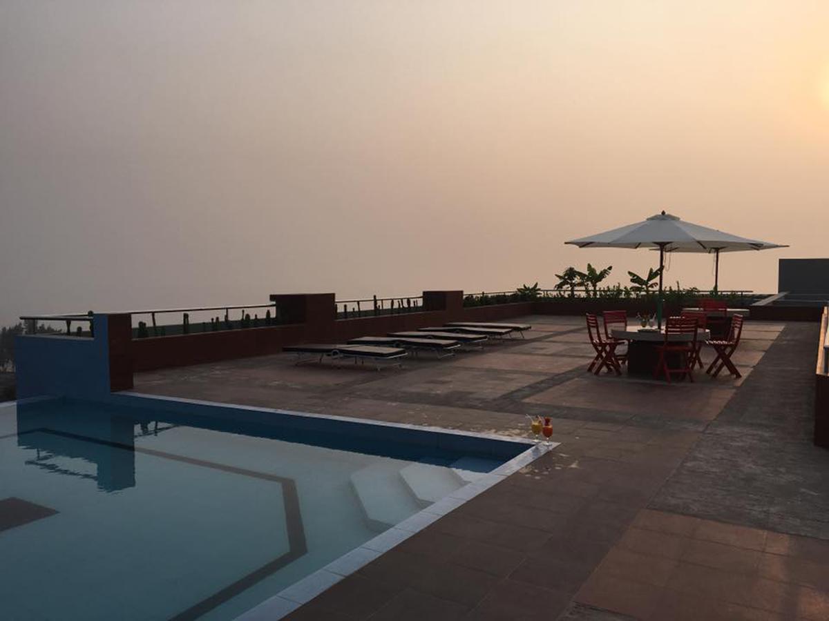 Neeshorgo Hotel & Resort コックスバザール エクステリア 写真
