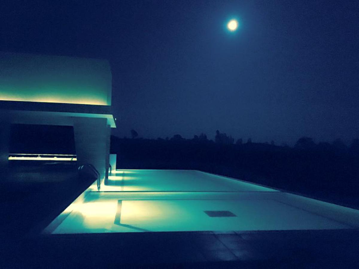 Neeshorgo Hotel & Resort コックスバザール エクステリア 写真