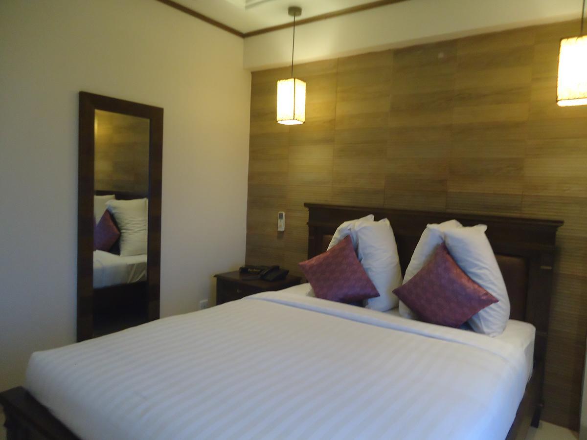 Neeshorgo Hotel & Resort コックスバザール エクステリア 写真